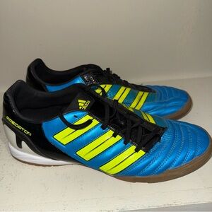 SOLD  Adidas Mens 10 Predator Adipower Shoes 2011 G40935 Blue Yellow